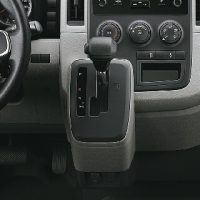 Toyota Hiace L2H2